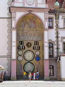 השעון האסטרונומי באולומוץ, צ'כיה
